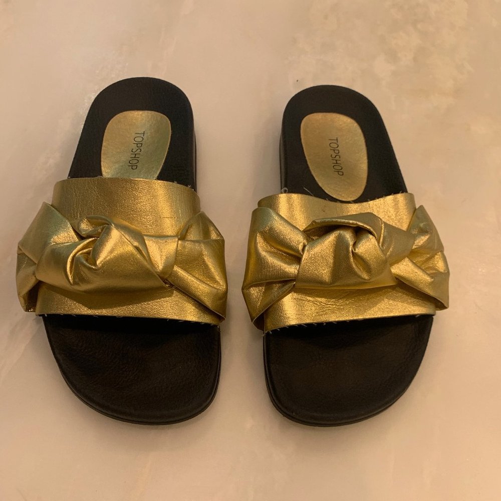 TOPSHOP Gold Slides - Picture 3 of 3